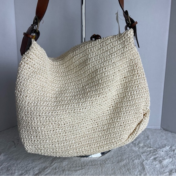 Vintage MAGID Paper straw tote. From Robisons May Store . - Picture 3 of 12